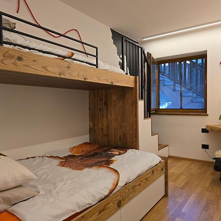 Dolomiten Lounge - Moderno Con Parcheggio Privato 佩尔吉内瓦尔苏加纳 外观 照片