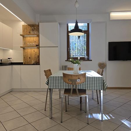 Dolomiten Lounge - Moderno Con Parcheggio Privato 佩尔吉内瓦尔苏加纳 外观 照片