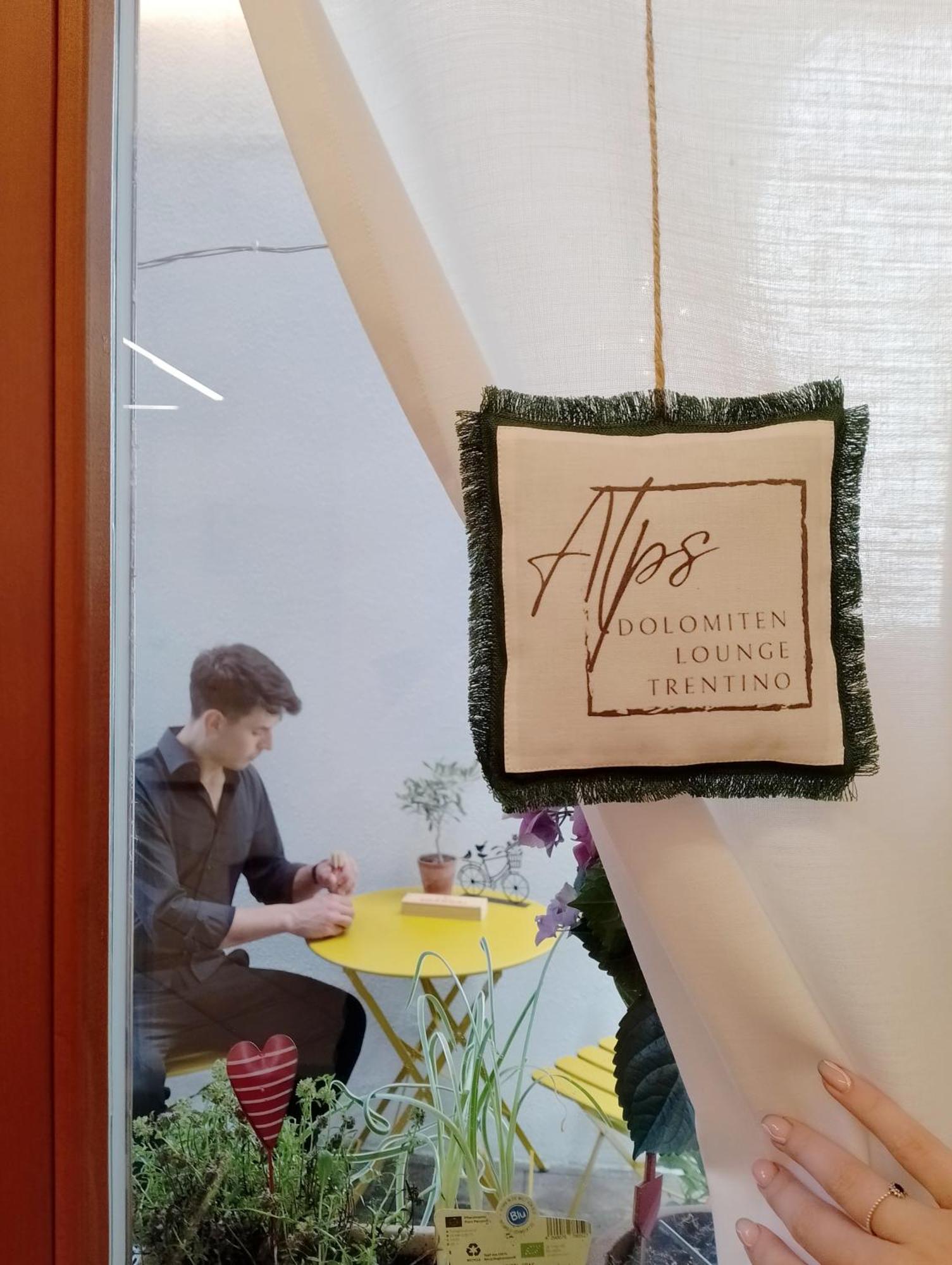 Dolomiten Lounge - Moderno Con Parcheggio Privato 佩尔吉内瓦尔苏加纳 外观 照片