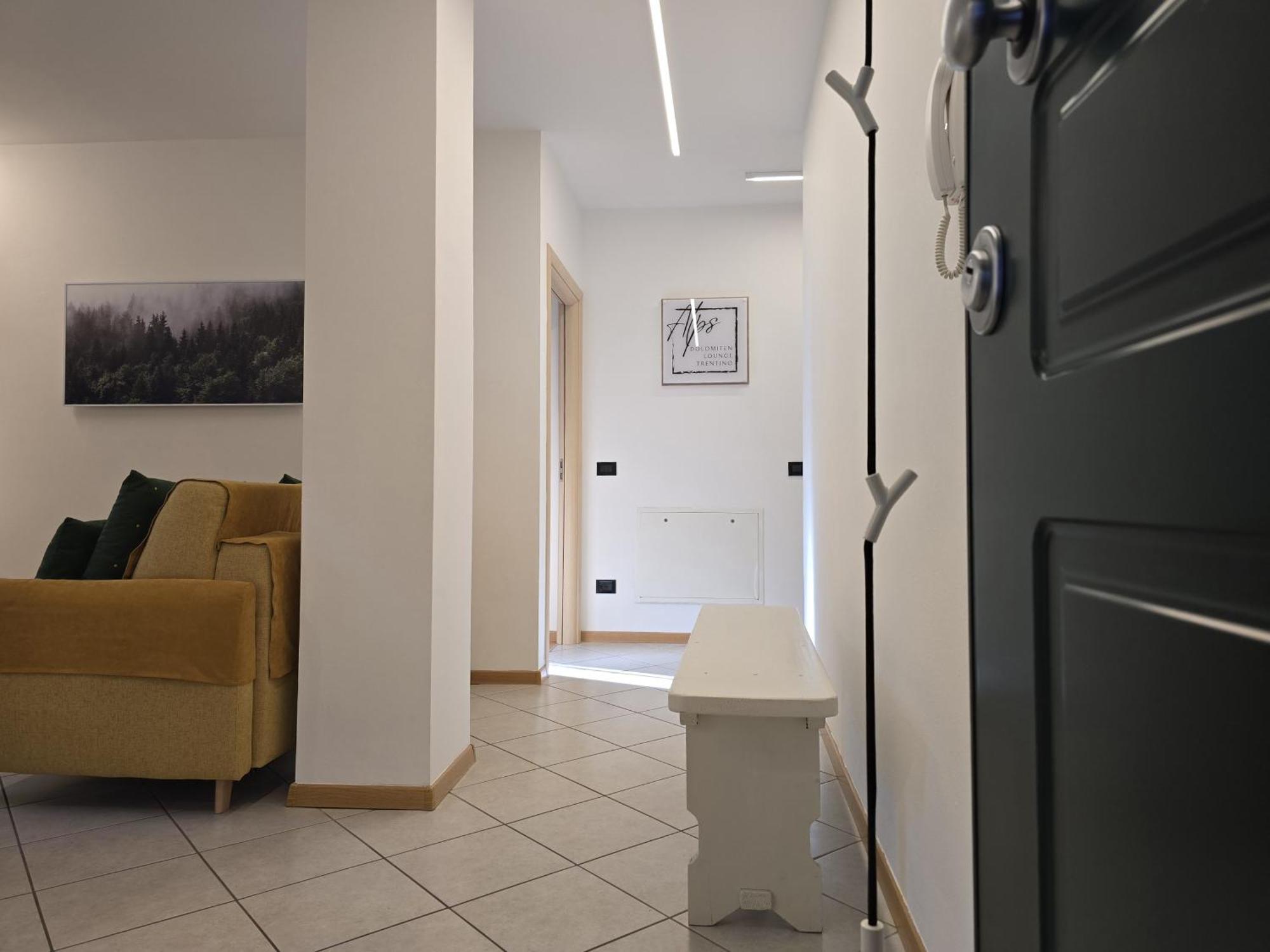 Dolomiten Lounge - Moderno Con Parcheggio Privato 佩尔吉内瓦尔苏加纳 外观 照片