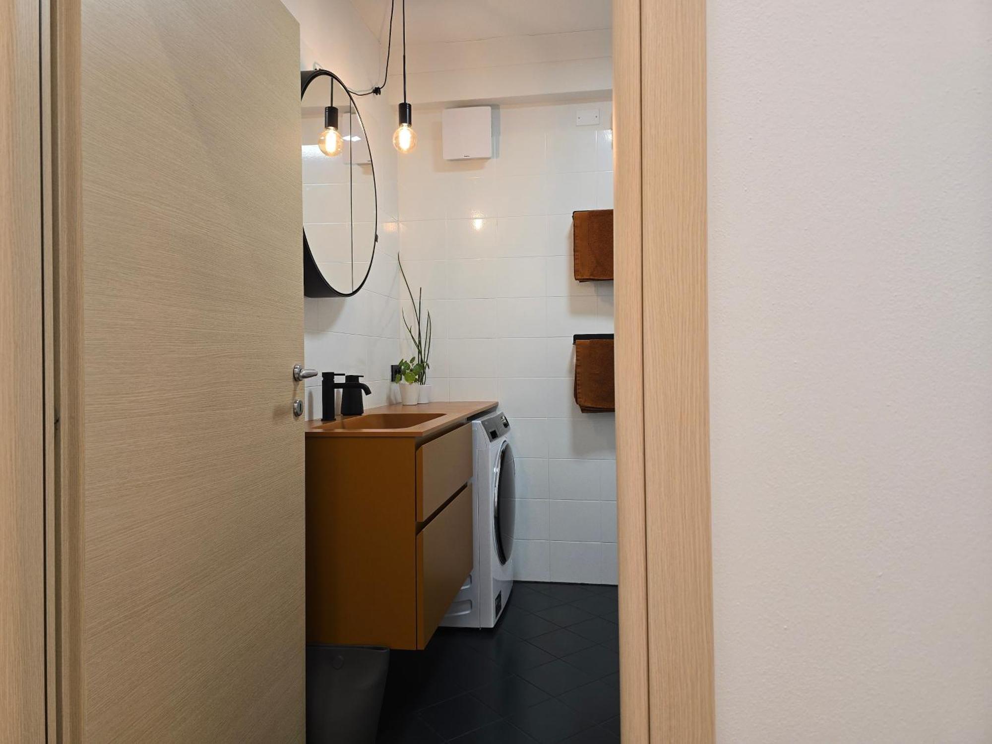 Dolomiten Lounge - Moderno Con Parcheggio Privato 佩尔吉内瓦尔苏加纳 外观 照片